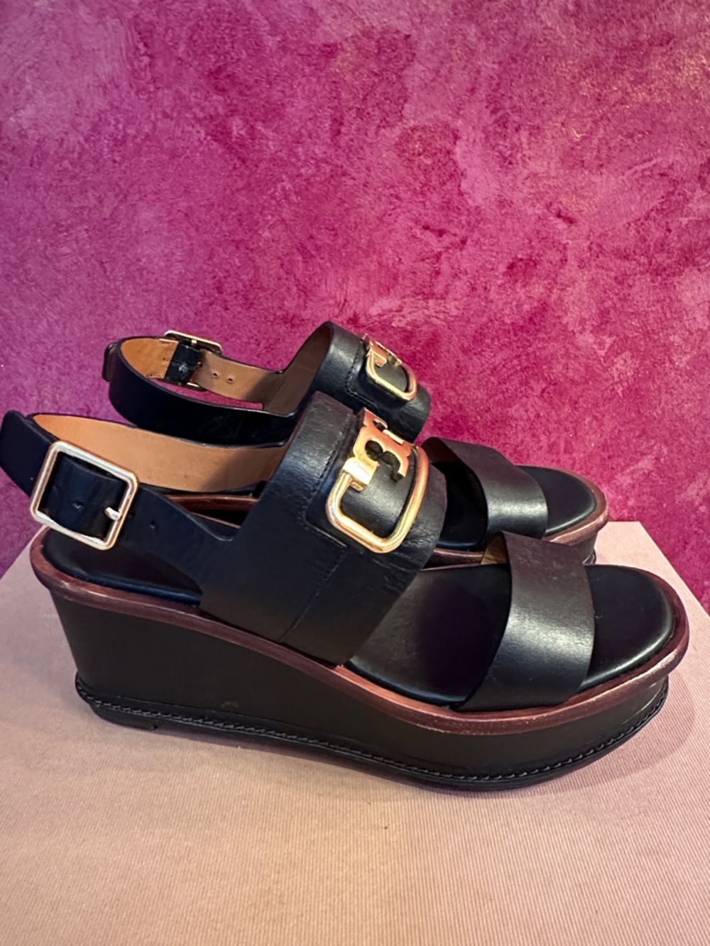 Tory Burch Women’s Black Leather Platform Sandals with Gold Buckles Size 7M